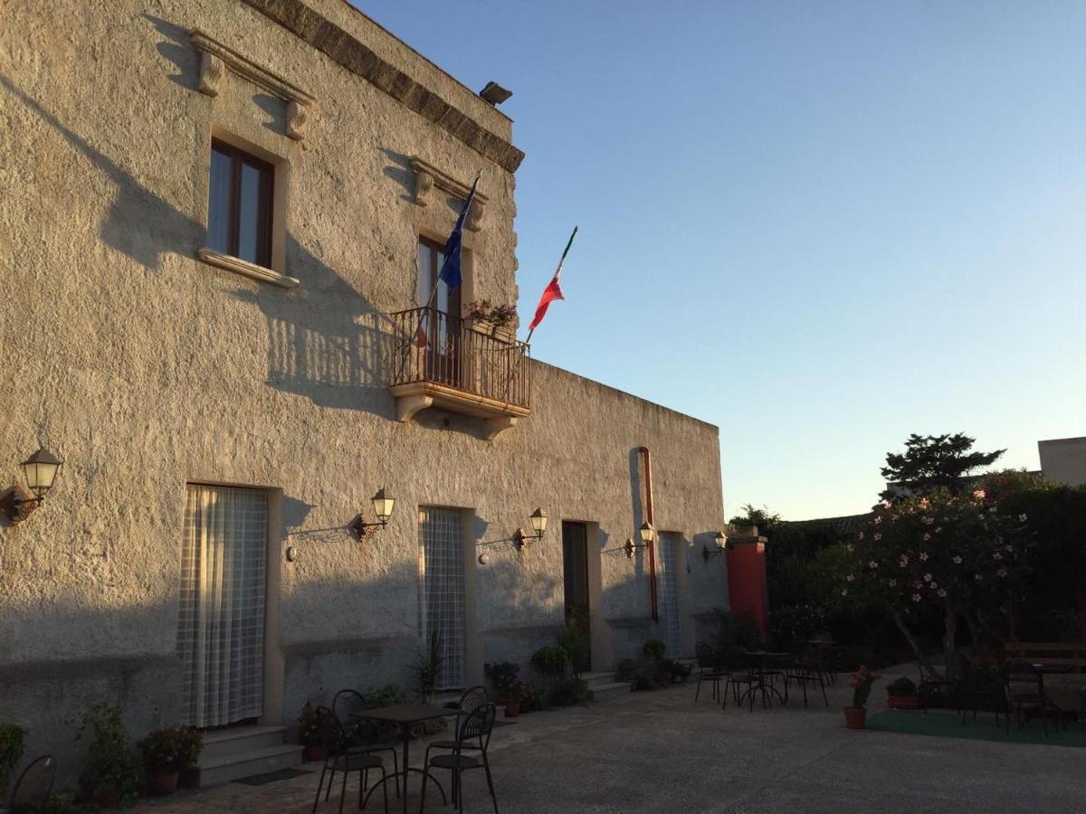 Baglio Bellavista Bed & Breakfast Torre Nubia Exterior foto
